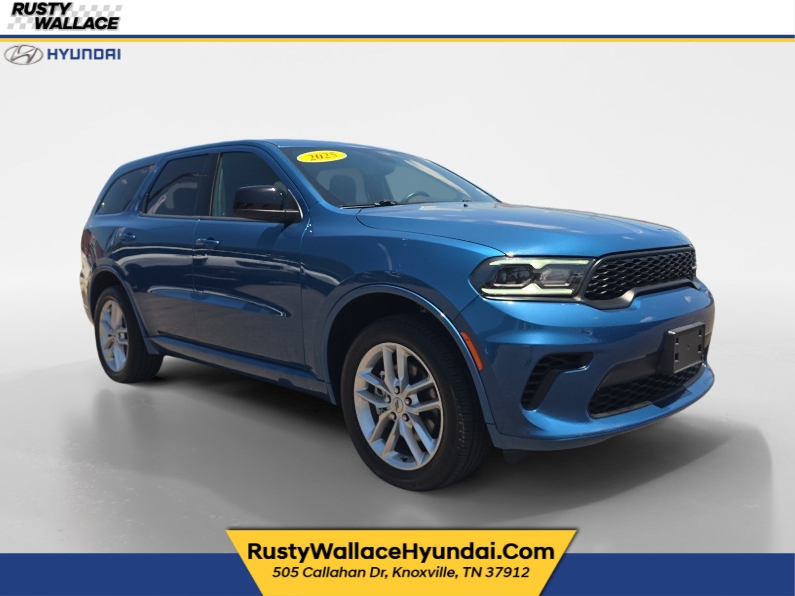 2025 Dodge Durango GT in Frostbite Pearlcoat — front three-quarter view