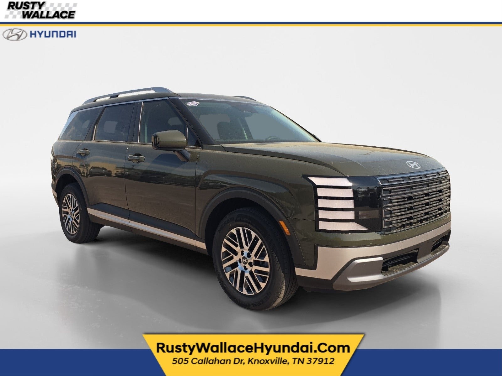 2026 Hyundai PALISADE SEL 7P in Titan Green — front three-quarter view